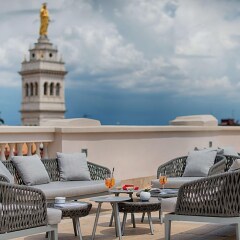 Отель NH Collection Roma Palazzo Cinquecento балкон