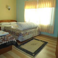 Отель Fewa Holiday Inn Непал, Покхара - отзывы, цены и фото номеров - забронировать отель Fewa Holiday Inn онлайн комната для гостей фото 2
