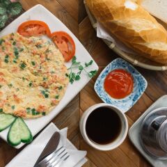 Maple Hostel Далат в номере