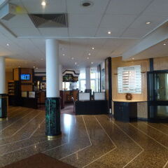 Отель Holiday Inn München Süd Германия, Мюнхен - 13 отзывов об отеле, цены и фото номеров - забронировать отель Holiday Inn München Süd онлайн интерьер отеля фото 2