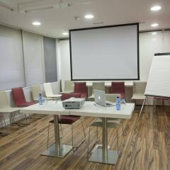 Отель Aparto Suites Muralto