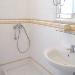 Отель House With 5 Bedrooms in Arcos, With Private Pool, Furnished Terrace a ванная фото 2