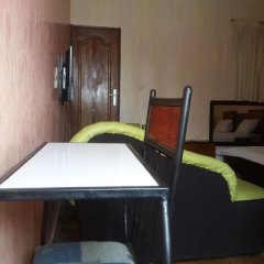 Hotel Kama in Abidjan, Cote d'Ivoire from 24$, photos, reviews - zenhotels.com room amenities photo 2