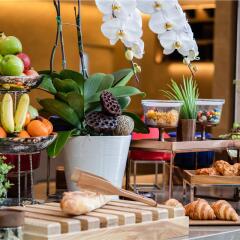 Carlton Hotel Bangkok Sukhumvit Бангкок питание фото 3