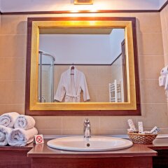 Hotel Emire in Bran, Romania from 90$, photos, reviews - zenhotels.com bathroom