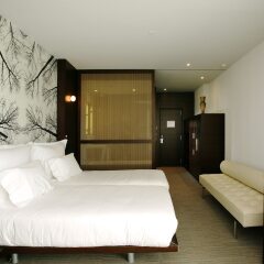 Отель The Gates Diagonal Barcelona комната для гостей