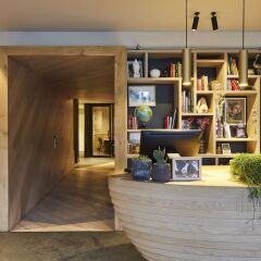 Hotel Indigo Antwerp - City Centre Антверпен развлечения