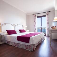 Hotel Cala Fornells комната для гостей фото 5