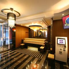 APA Hotel Shimbashi Toranomon интерьер отеля