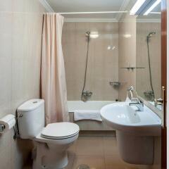 Hotel Isolino Эль-Грове ванная