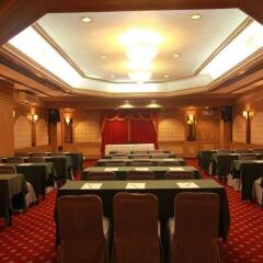 Town In Town Hotel Pattaya Паттайя помещение для мероприятий