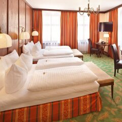Best Western Plus Hotel Goldener Adler in Innsbruck, Austria from 192$, photos, reviews - zenhotels.com guestroom