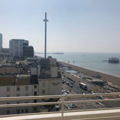 Отель 2 Bedroom Flat With Stunning Sea Views and Balcony Брайтон балкон