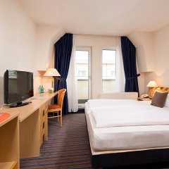 Отель ACHAT Hotel Dresden Elbufer Германия, Дрезден - 1 отзыв об отеле, цены и фото номеров - забронировать отель ACHAT Hotel Dresden Elbufer онлайн комната для гостей фото 4
