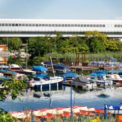 Отель Vienna Westside Apartments Австрия, Вена - отзывы, цены и фото номеров - забронировать отель Vienna Westside Apartments онлайн бассейн