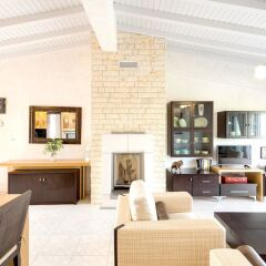 Отель House With 2 Bedrooms in Neos Marmaras, With Wonderful sea View, Enclo гостиничный бар