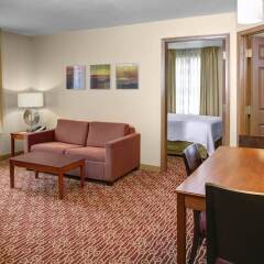 Отель TownePlace Suites Columbus Airport Gahanna США, Гаханна - отзывы, цены и фото номеров - забронировать отель TownePlace Suites Columbus Airport Gahanna онлайн комната для гостей фото 4