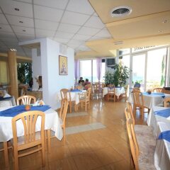 Отель Aphrodite Beach Hotel Болгария, Несебр - отзывы, цены и фото номеров - забронировать отель Aphrodite Beach Hotel онлайн питание