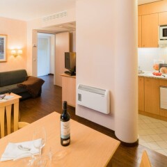Отель Citadines Kurfurstendamm Berlin Германия, Берлин - 9 отзывов об отеле, цены и фото номеров - забронировать отель Citadines Kurfurstendamm Berlin онлайн комната для гостей фото 5