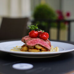 James Hotel & Apartments в номере