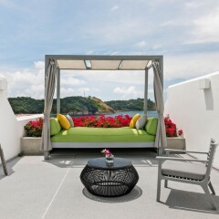 Отель The Nai Harn Phuket