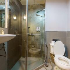 Отель The Blocks Hostel Таиланд, Бангкок - отзывы, цены и фото номеров - забронировать отель The Blocks Hostel онлайн ванная