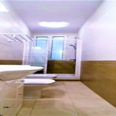 Отель MC YOLO Apartamento Ronda Atocha Испания, Мадрид - отзывы, цены и фото номеров - забронировать отель MC YOLO Apartamento Ronda Atocha онлайн ванная фото 2