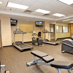 Holiday Inn Express Hotel & Suites Pittsburgh-South Side фитнесс-зал фото 3