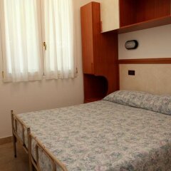 Отель Parigi Италия, Римини - отзывы, цены и фото номеров - забронировать отель Parigi онлайн комната для гостей фото 2