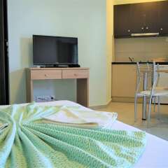 Апартаменты Alexanika Apartments комната для гостей фото 2