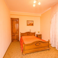 Гостиница Villa Bagration в Ялте отзывы, цены и фото номеров - забронировать гостиницу Villa Bagration онлайн Ялта комната для гостей