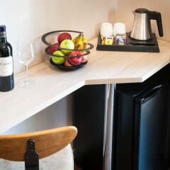 Jerusalem Castle Hotel Израиль, Иерусалим - 2 отзыва об отеле, цены и фото номеров - забронировать отель Jerusalem Castle Hotel онлайн удобства в номере фото 2