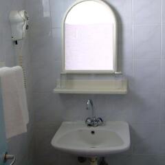 Antonios Hotel ванная