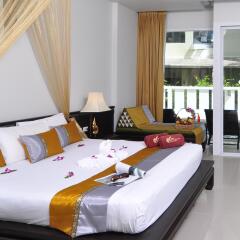 Отель Baan Karonburi Resort 4* Номер Делюкс фото 4