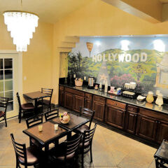 Отель Hollywood Inn Express South Лос-Анджелес питание