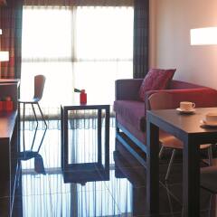 Отель Hesperia Fira Suites в номере фото 3