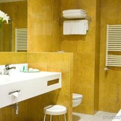 Отель JALTA Прага ванная