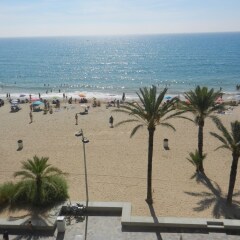 Отель Calafell Beach пляж фото 2