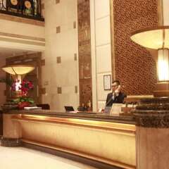 Royal Mediterranean Hotel интерьер отеля фото 3