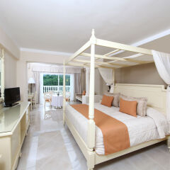 Отель Bahia Principe Luxury Runaway Bay - Adults Only - All Inclusive Ямайка, Сент-Аннc-Бей - отзывы, цены и фото номеров - забронировать отель Bahia Principe Luxury Runaway Bay - Adults Only - All Inclusive онлайн комната для гостей фото 2