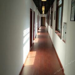 Wuli Kanhua Linhe Boutique Hotel интерьер отеля фото 3