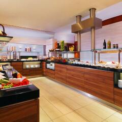 Sheraton Duesseldorf Airport Hotel питание