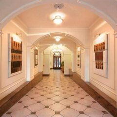 Отель Galerie Royale Прага бассейн