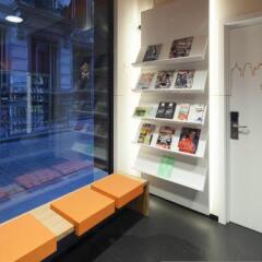 Отель easyHotel Brussels City Centre развлечения