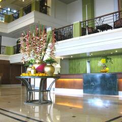 Отель The Royal Mandaya Hotel Филиппины, Давао - отзывы, цены и фото номеров - забронировать отель The Royal Mandaya Hotel онлайн интерьер отеля фото 2