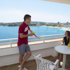 Отель HSM Sandalo Beach балкон