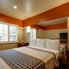 Отель Geneva Motel США, Инглвуд - отзывы, цены и фото номеров - забронировать отель Geneva Motel онлайн комната для гостей