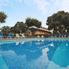 Hotel Torres de Somo бассейн