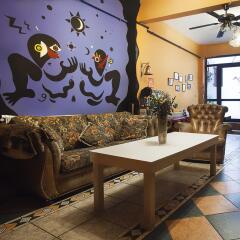 Taksim Sopha Hostel с домашними животными