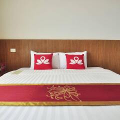 Отель Zen Rooms Basic Chinatown Bangkok Бангкок комната для гостей
